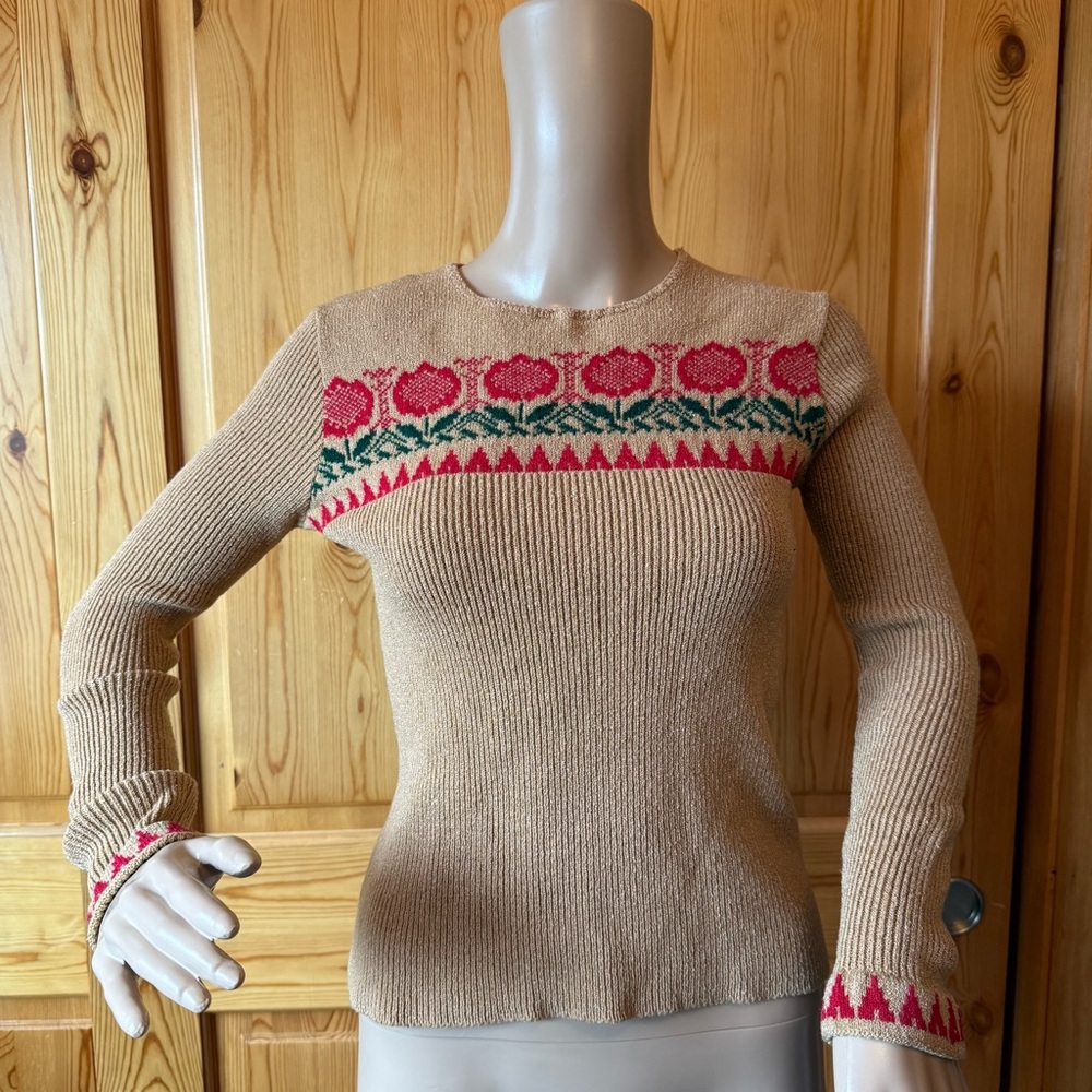 Vintage 70s Tight Knit Sweater Tan Red Floral Hippie Western